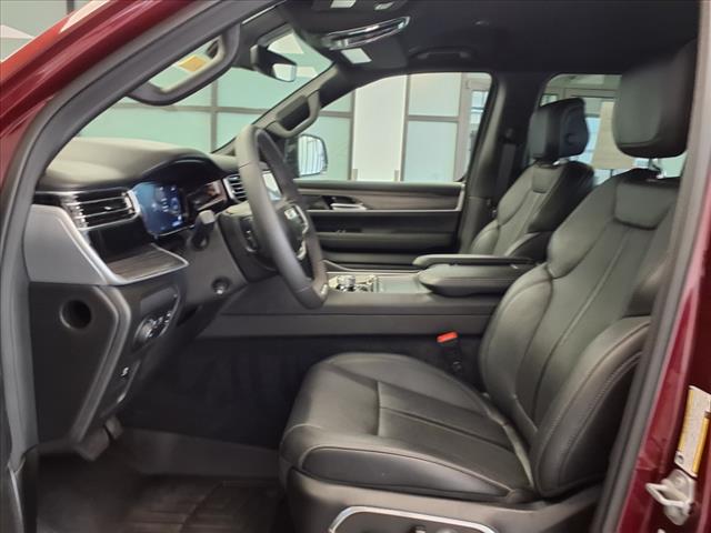 2023 Jeep Wagoneer Series III