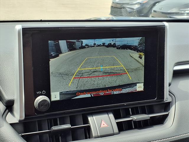 2025 Toyota RAV4 XLE AWD
