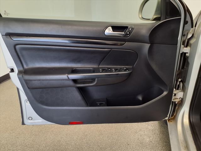 2012 Volkswagen Jetta SportWagen SE PZEV