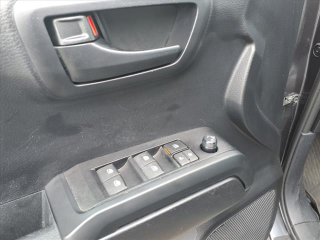 2021 Toyota Tacoma SR V6