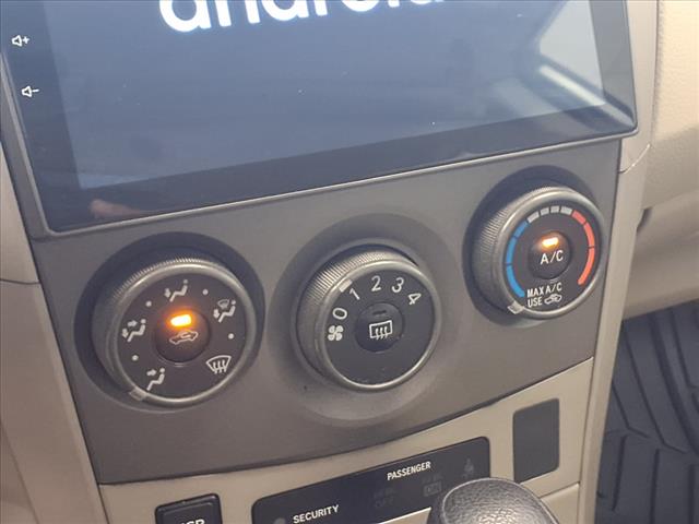 2012 Toyota Corolla LE