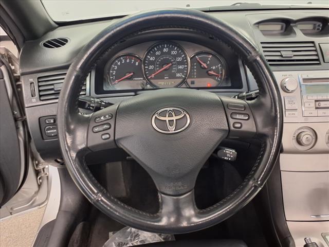 2005 Toyota Camry Solara SE