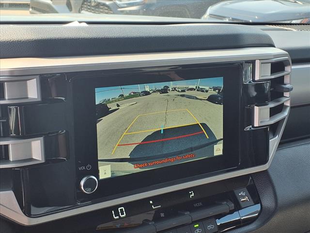 2025 Toyota Tundra SR5 CrewMax 5.5 Bed
