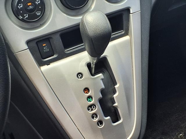 2010 Pontiac Vibe w/1SA