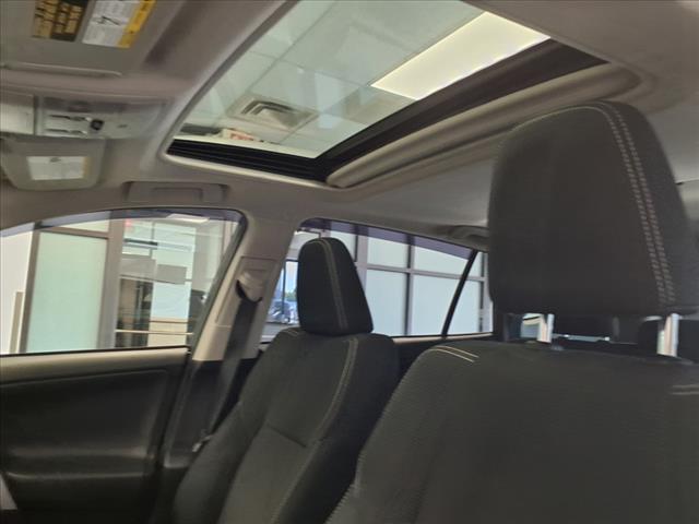 2018 Toyota RAV4 Hybrid XLE