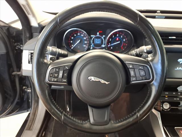2017 Jaguar XF 35t Premium
