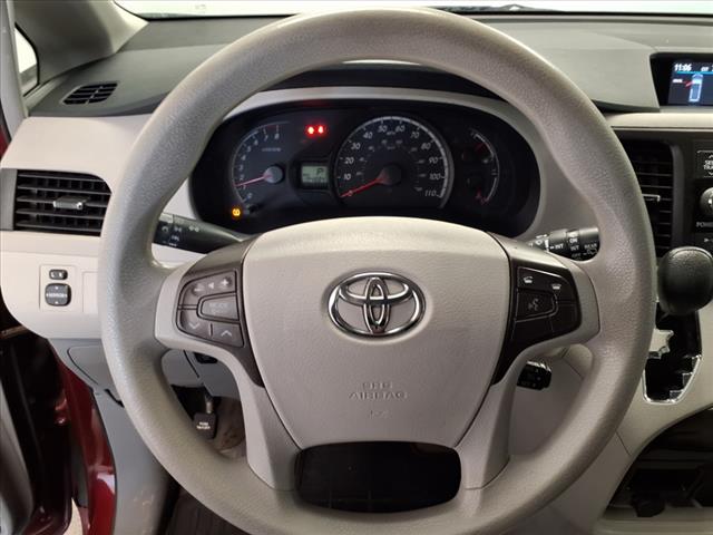 2013 Toyota Sienna LE