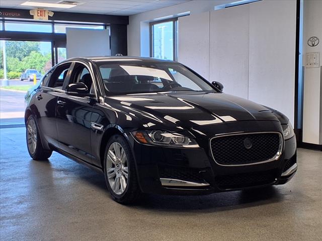 2017 Jaguar XF 35t Premium