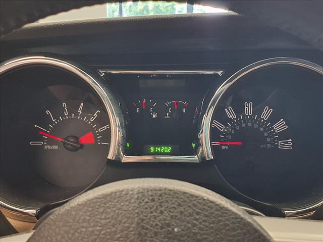 2005 Ford Mustang V6