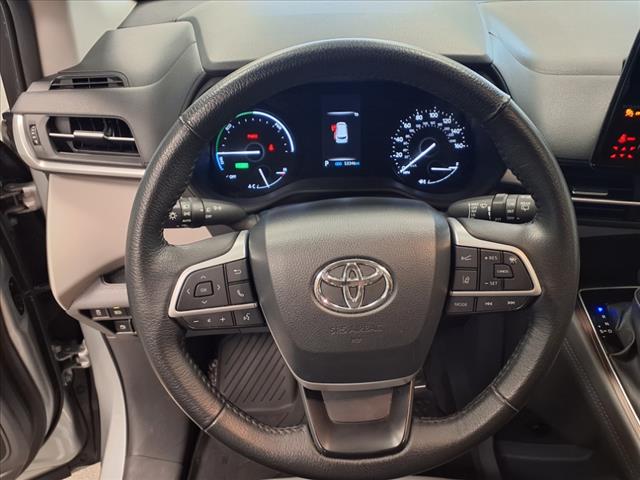 2024 Toyota Sienna XLE