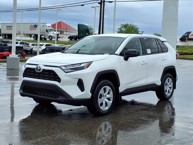 2025 Toyota RAV4 LE AWD