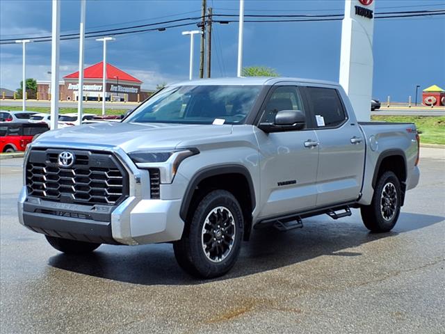 2025 Toyota Tundra SR5 CrewMax 5.5 Bed