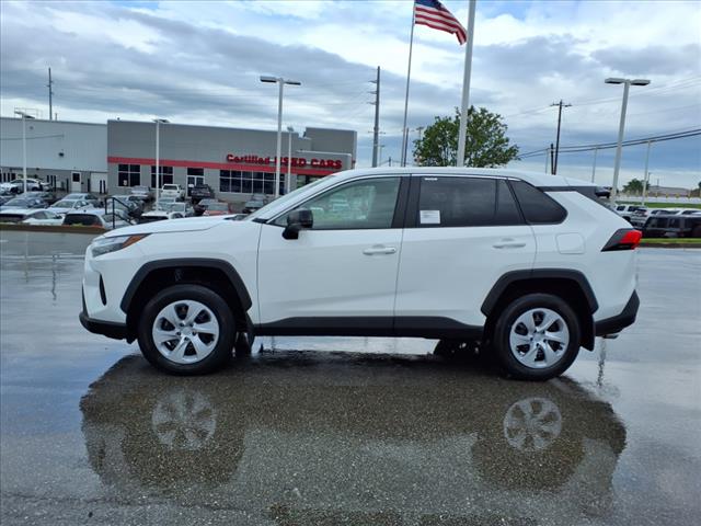 2025 Toyota RAV4 LE AWD