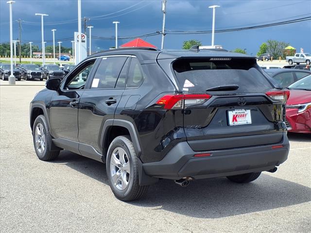 2025 Toyota RAV4 XLE AWD