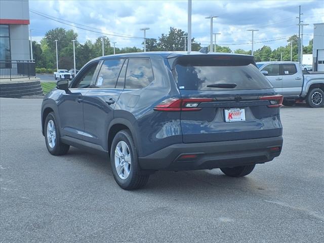 2025 Toyota Grand Highlander LE