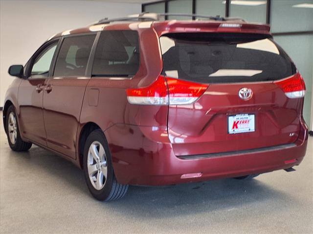 2013 Toyota Sienna LE