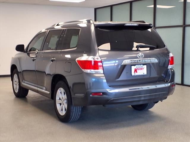 2013 Toyota Highlander SE