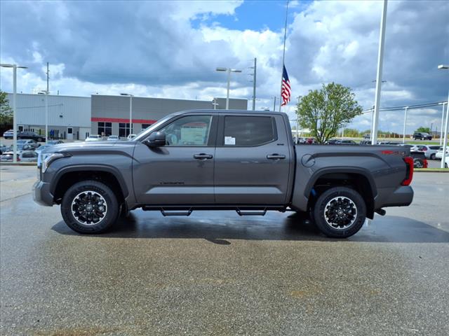 2025 Toyota Tundra SR5 CrewMax 5.5 Bed