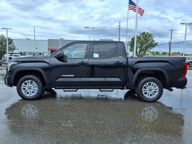 2025 Toyota Tundra SR5 CrewMax 5.5 Bed
