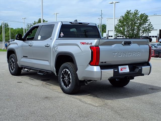 2025 Toyota Tundra SR5 CrewMax 5.5 Bed