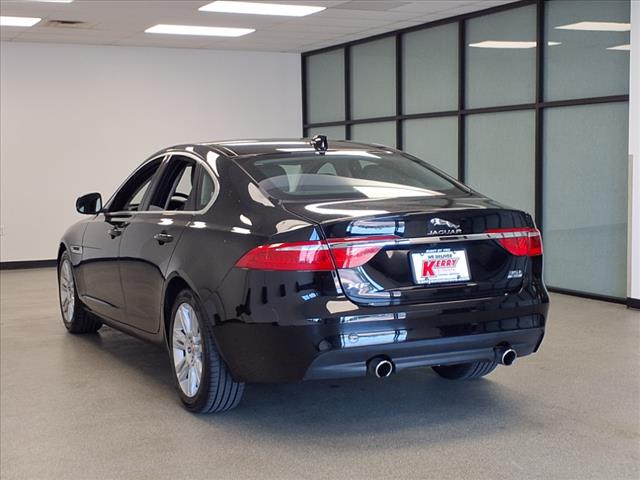 2017 Jaguar XF 35t Premium
