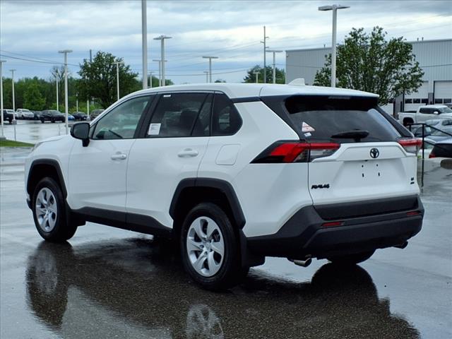 2025 Toyota RAV4 LE AWD