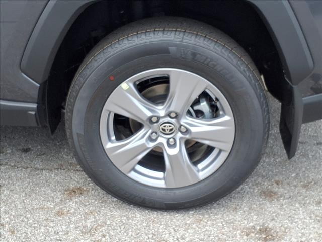 2025 Toyota RAV4 XLE AWD