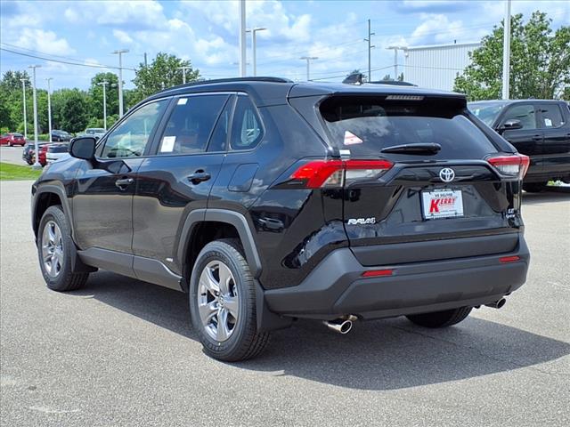 2025 Toyota RAV4 Hybrid Hybrid LE AWD