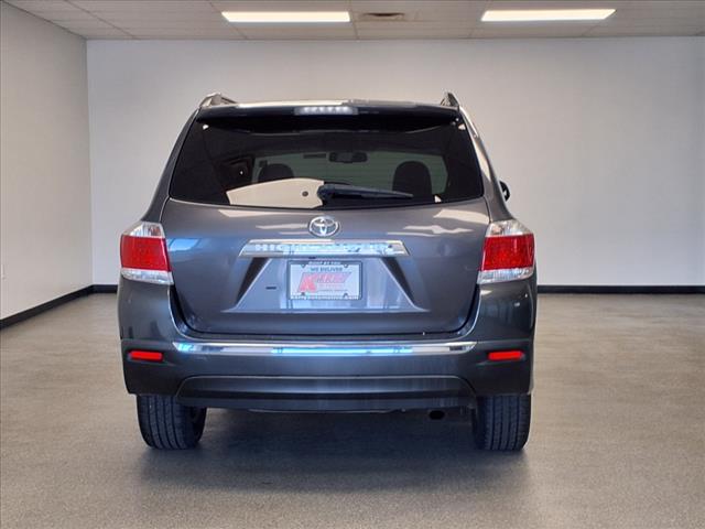 2013 Toyota Highlander SE