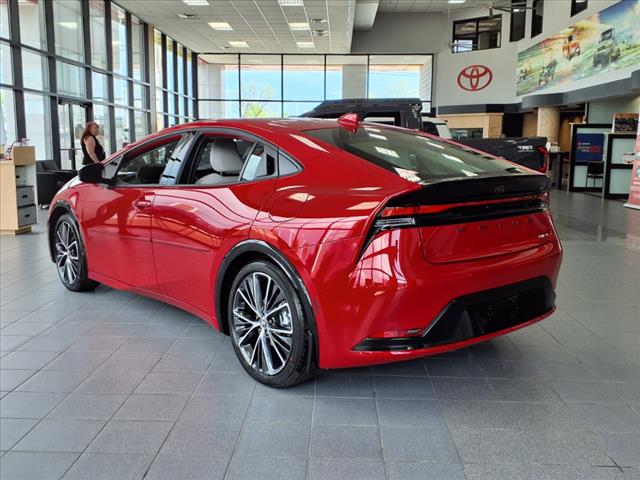 2025 Toyota Prius XLE