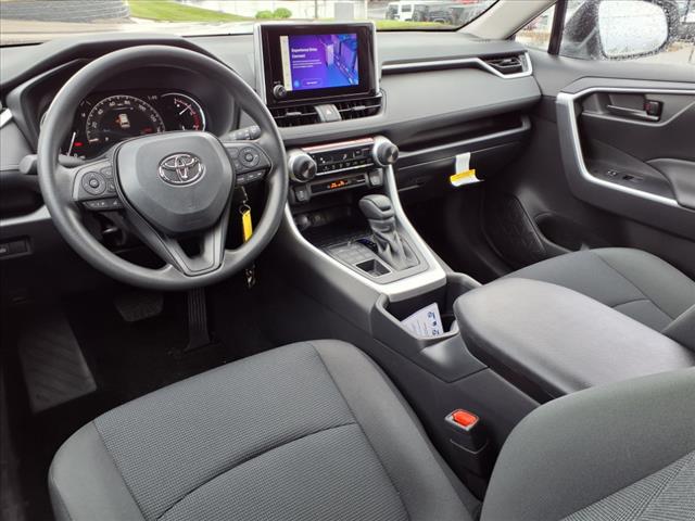 2025 Toyota RAV4 LE AWD