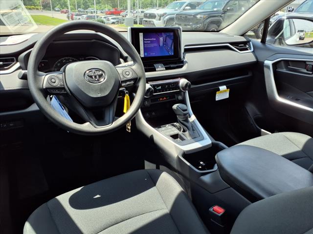 2025 Toyota RAV4 LE AWD