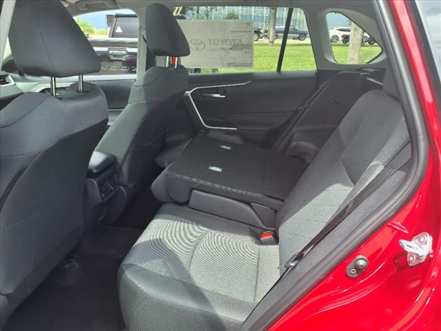 2025 Toyota RAV4 XLE AWD