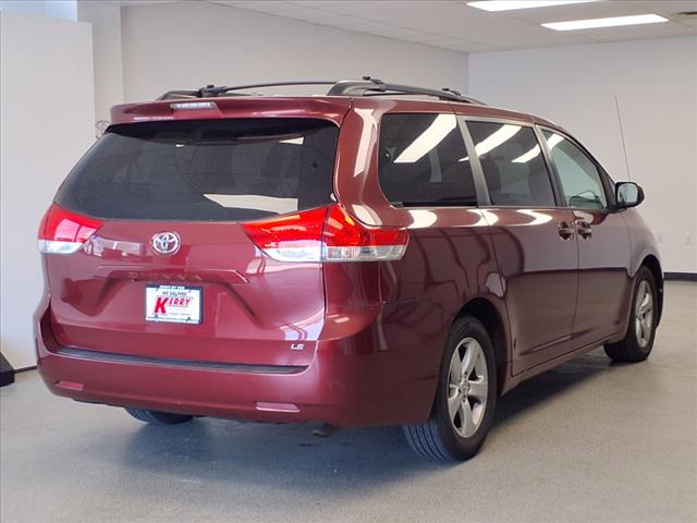 2013 Toyota Sienna LE