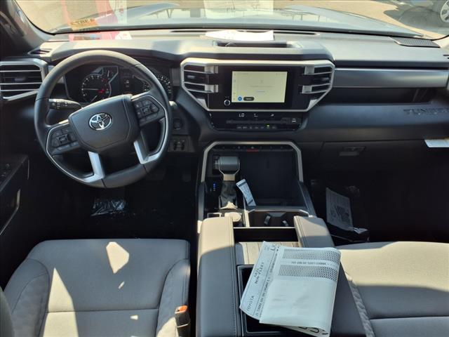 2025 Toyota Tundra SR5 CrewMax 5.5 Bed