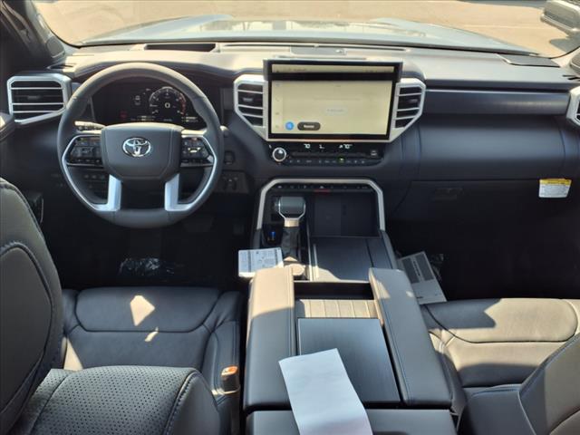 2025 Toyota Tundra Platinum CrewMax 5.5 Bed