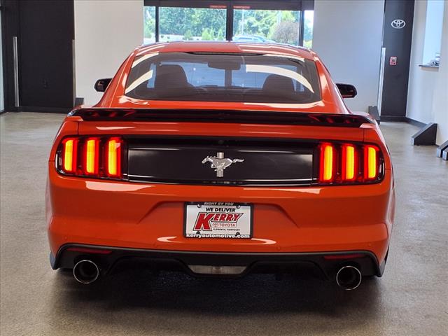 2015 Ford Mustang V6