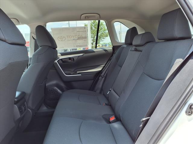 2025 Toyota RAV4 LE AWD