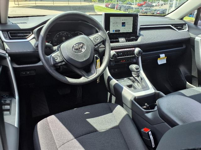 2025 Toyota RAV4 LE AWD