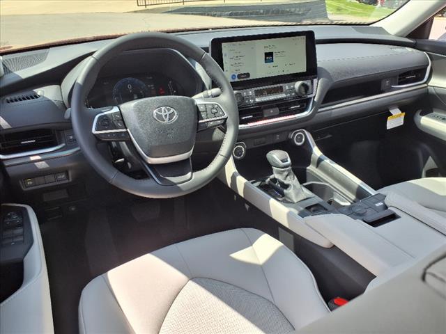 2025 Toyota Grand Highlander XLE