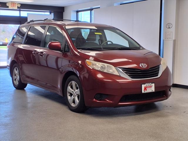 2013 Toyota Sienna LE