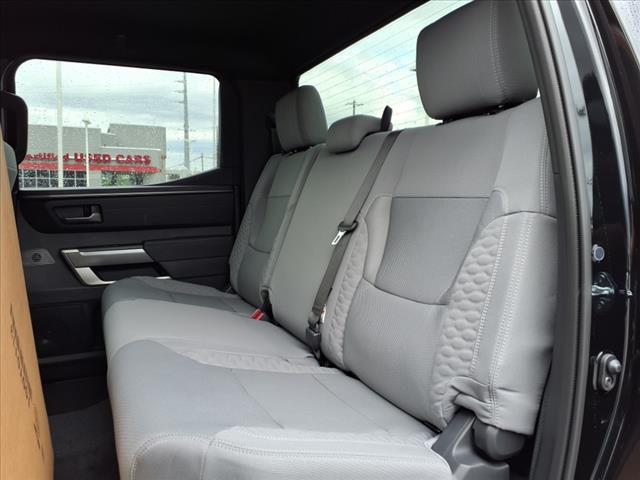 2025 Toyota Tundra SR5 CrewMax 5.5 Bed