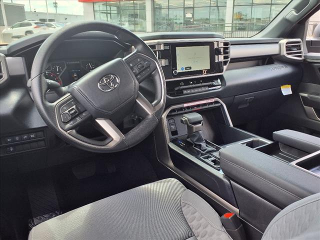 2025 Toyota Tundra SR5 CrewMax 5.5 Bed