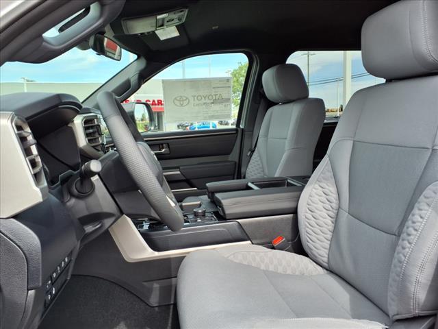 2025 Toyota Tundra SR5 CrewMax 5.5 Bed