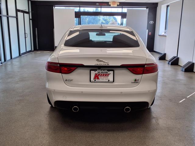 2016 Jaguar XF S