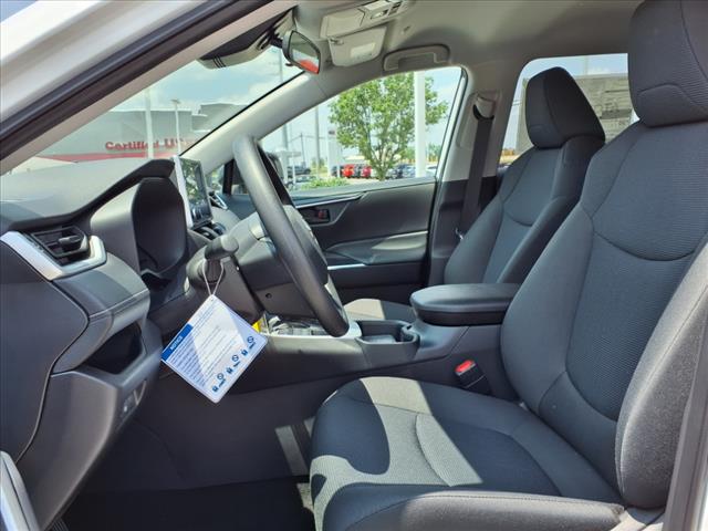 2025 Toyota RAV4 LE AWD