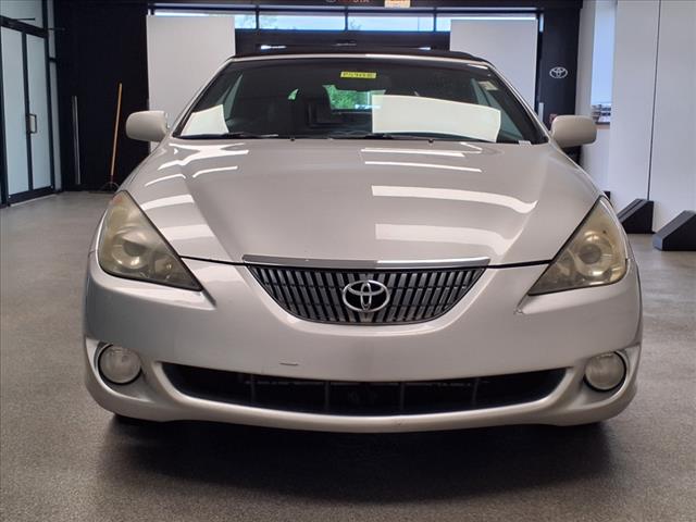 2005 Toyota Camry Solara SE