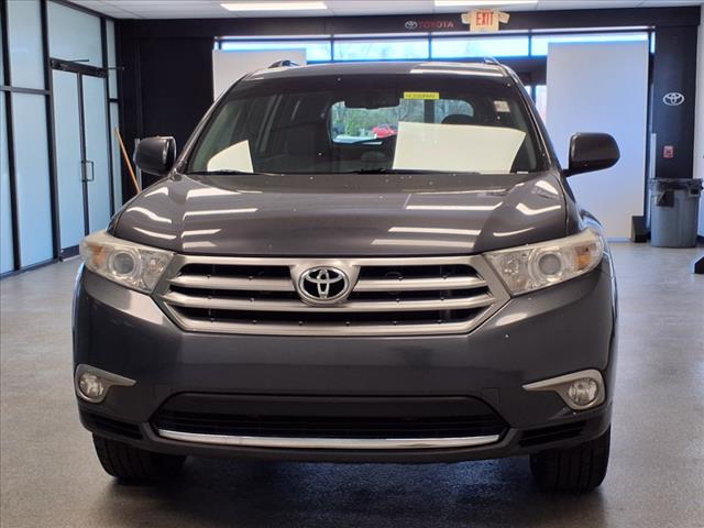 2013 Toyota Highlander SE