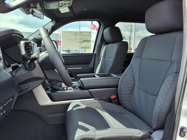 2025 Toyota Tundra SR5 CrewMax 5.5 Bed