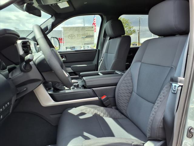 2025 Toyota Tundra SR5 CrewMax 5.5 Bed